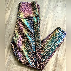 Women’s leopard print iridescent leggings tights